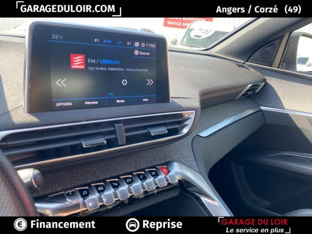 Peugeot 3008 image 3
