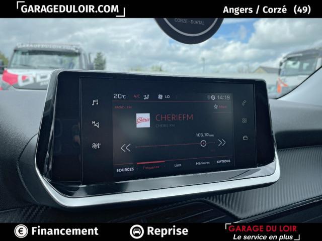 Peugeot 2008 image 3