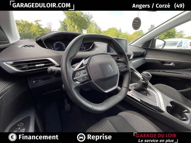 Peugeot 5008 image 2