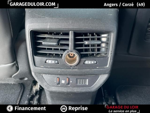 Peugeot 5008 image 8