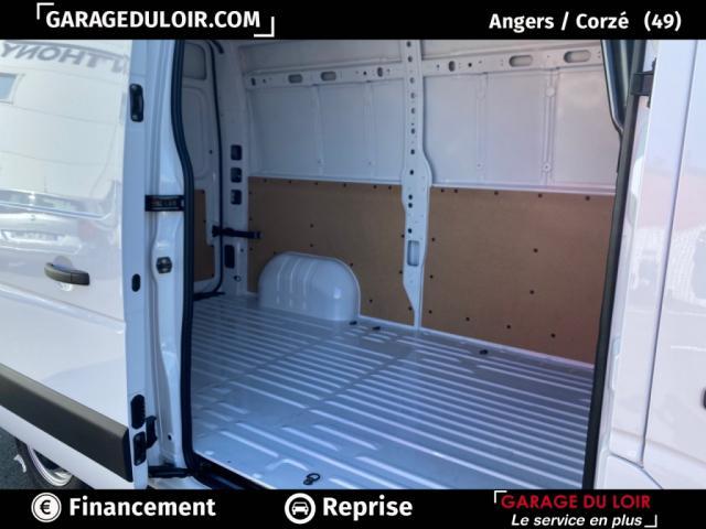 Renault Master image 4