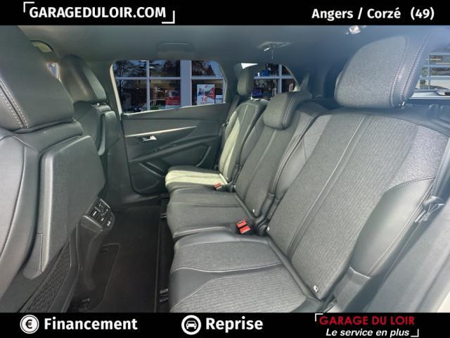 Peugeot 5008 image 3