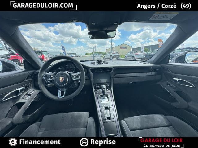 Porsche 911 image 6