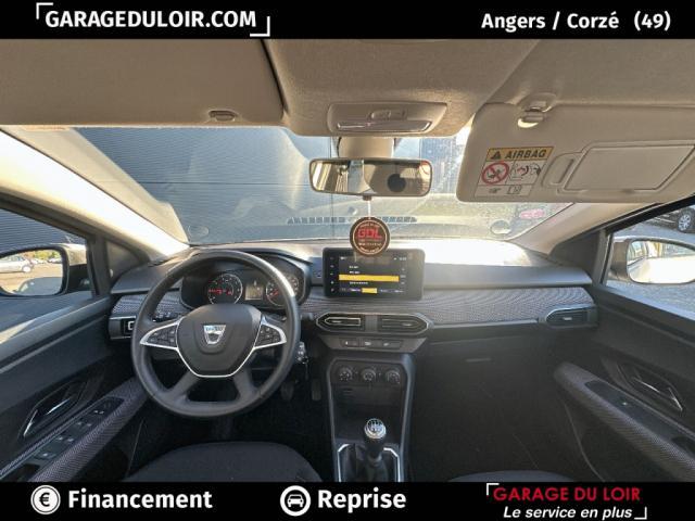 Dacia Sandero image 1