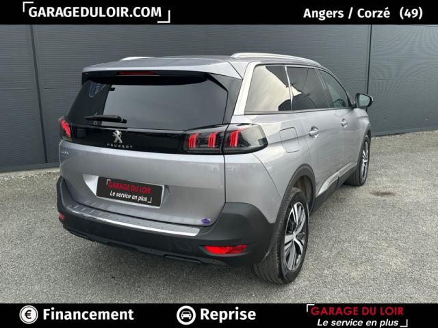 Peugeot 5008 image 4