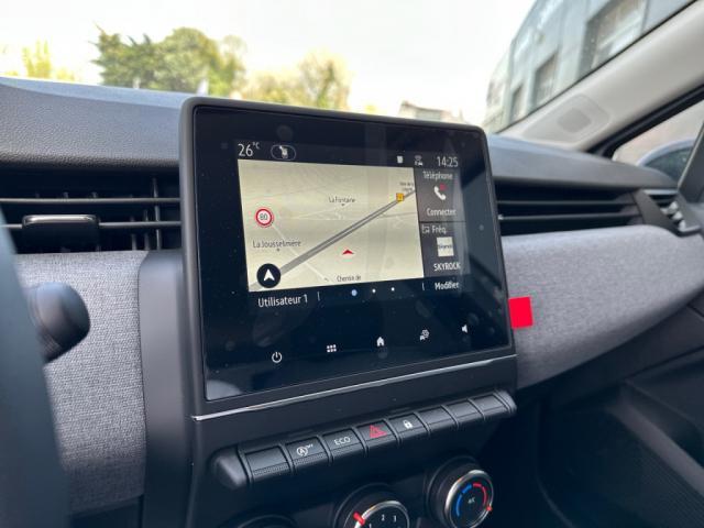 Renault Clio image 8