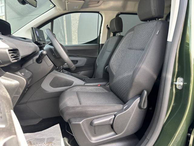 Peugeot Rifter image 1