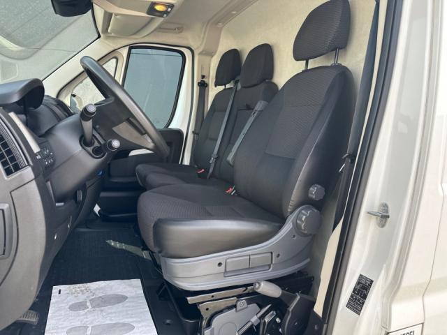 Peugeot Boxer image 9