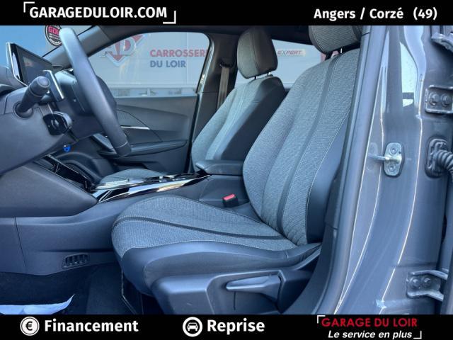 Peugeot 2008 image 8