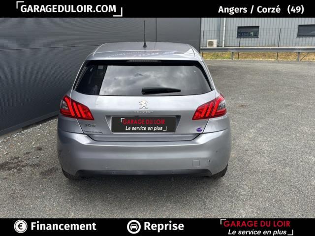 Peugeot 308 image 2