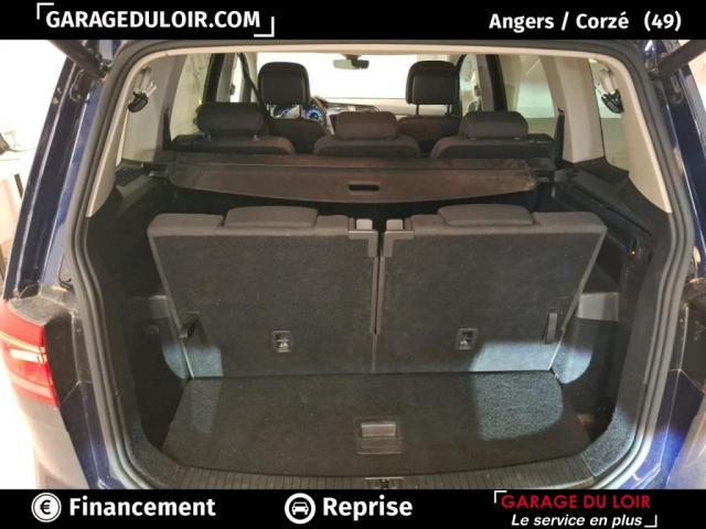 Volkswagen Touran image 9
