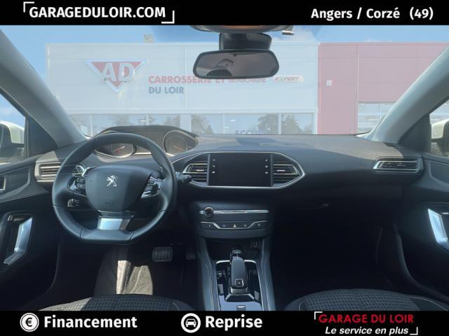 Peugeot 308 image 1