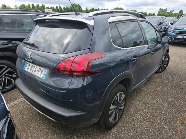 Peugeot 2008 image 8