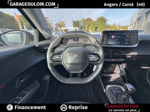 Peugeot 208 image 8