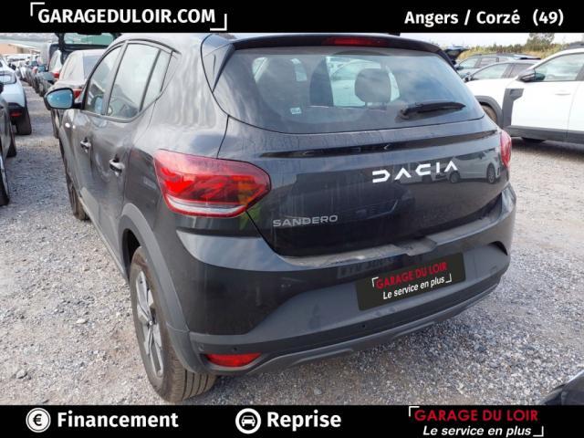 Dacia Sandero image 2