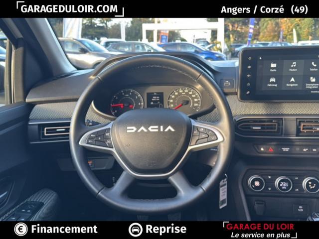 Dacia Sandero image 2