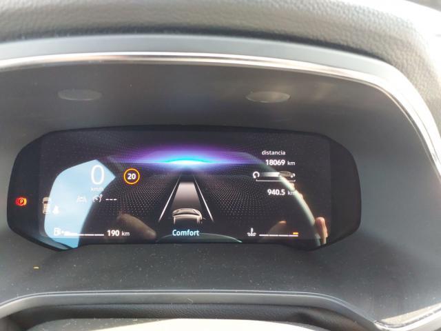 Renault Captur image 1