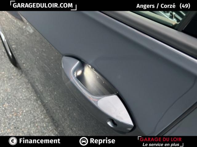 Volkswagen Golf image 6