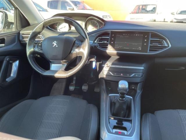 Peugeot 308 image 4