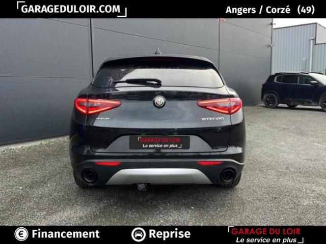 Alfa Romeo Stelvio image 1