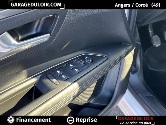 Peugeot 3008 image 8