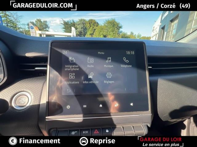 Renault Clio image 9