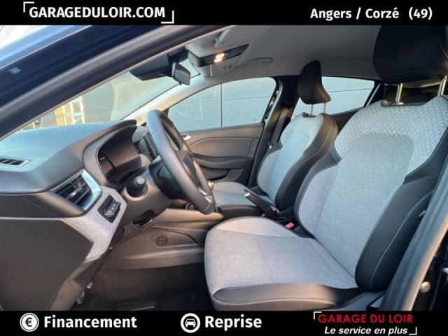 Renault Clio image 9