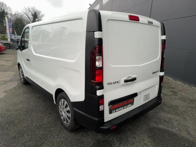 Renault Trafic image 8