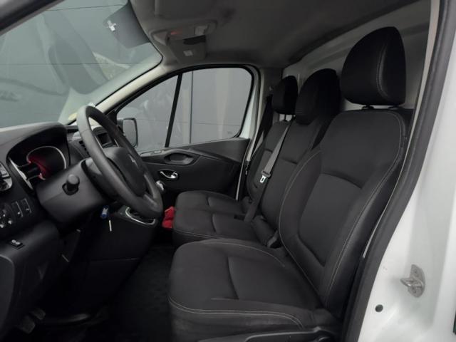 Renault Trafic image 1