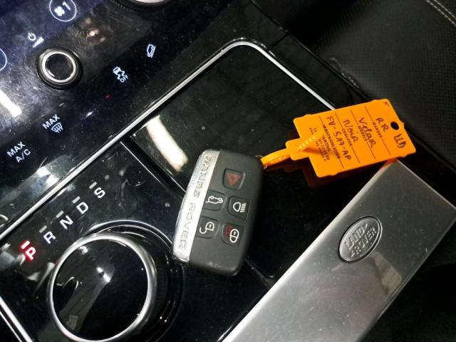 Land Rover Range Rover Velar image 9