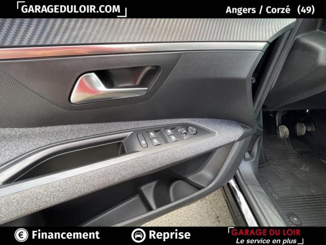 Peugeot 5008 image 4