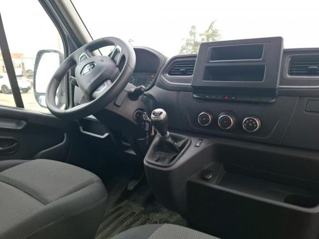 Renault Master image 4