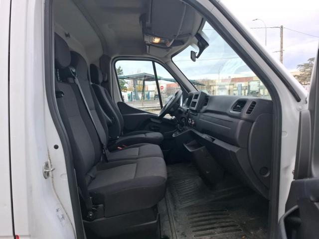 Renault Master image 6