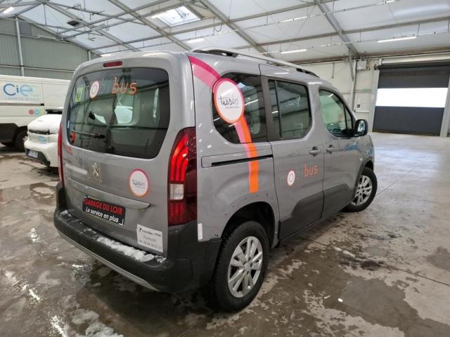 Peugeot Rifter image 6