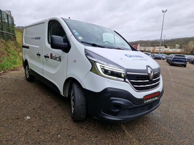 Renault Trafic image 4
