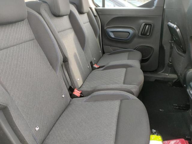 Peugeot Rifter image 9