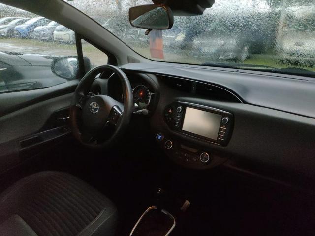 Toyota Yaris image 6