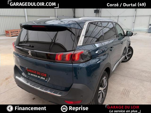 Peugeot 5008 image 8