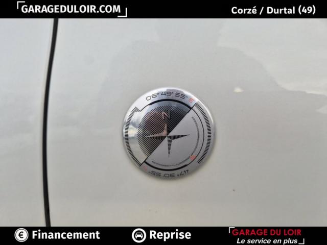 Peugeot 2008 image 8
