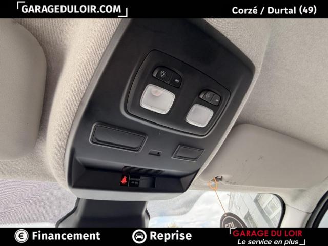 Renault Trafic image 1