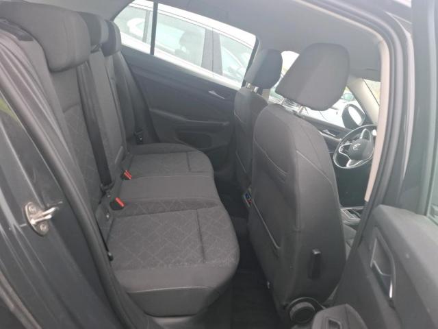 Volkswagen Golf image 4