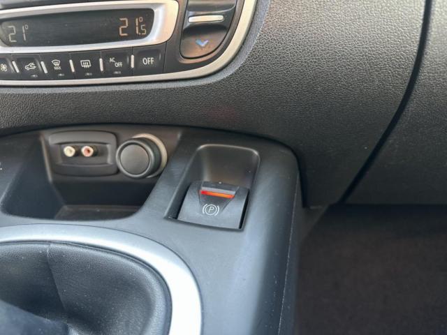 Renault Scénic image 1