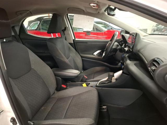 Toyota Yaris image 2