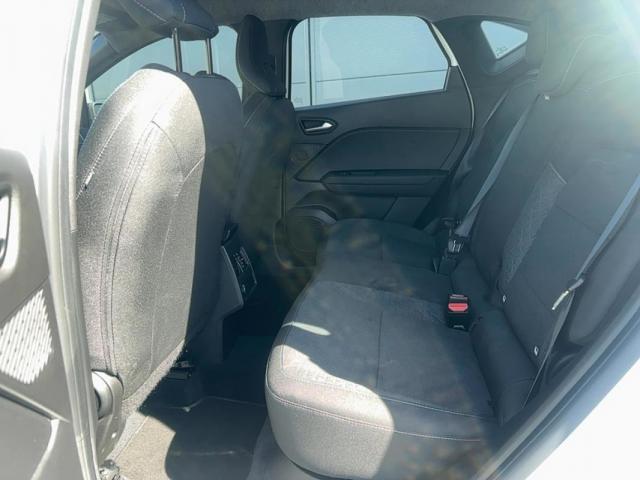 Renault Captur image 1