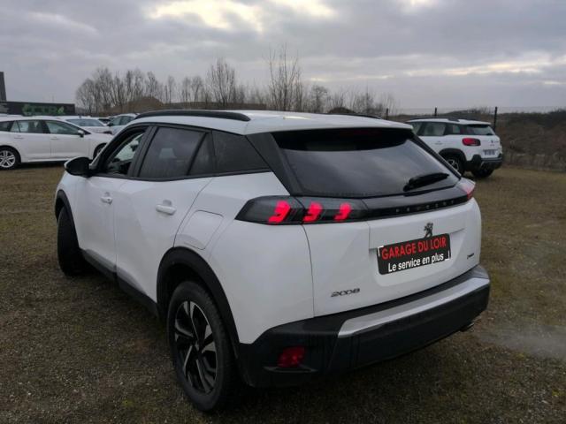 Peugeot 2008 image 1