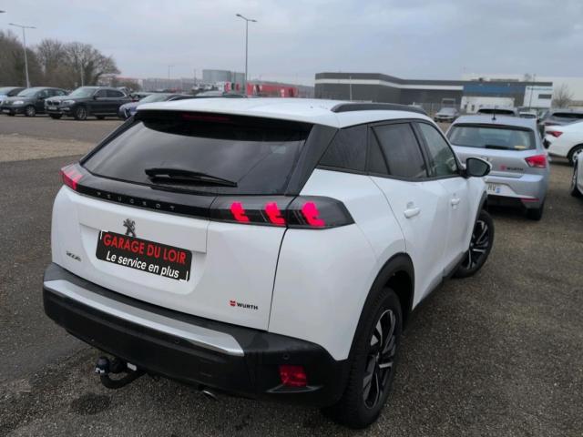 Peugeot 2008 image 2
