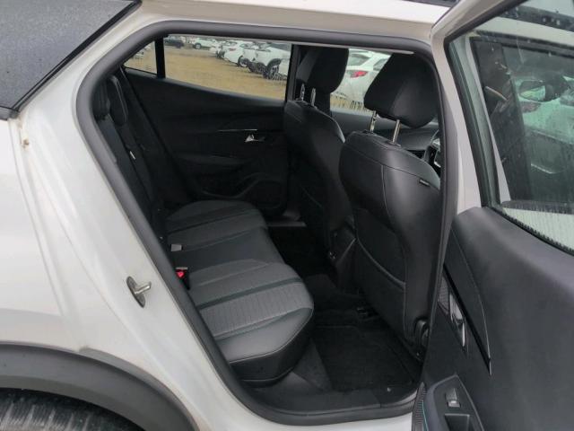 Peugeot 2008 image 3