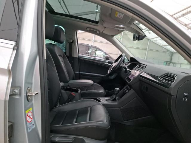 Volkswagen Tiguan image 8