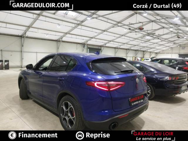 Alfa Romeo Stelvio image 3