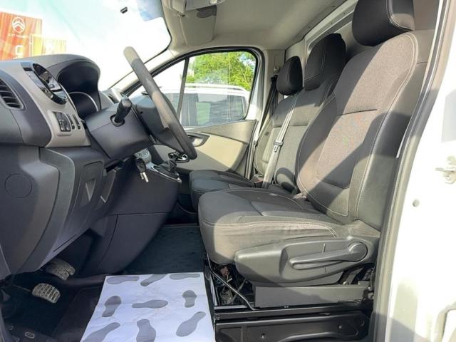 Renault Trafic image 3